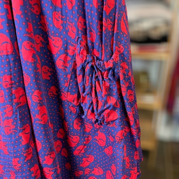 EVA FRANCO ~ Anthropologie ~ Red and Blue Elephant Print Halter Dress ~ Size 4 - Picture 2 of 3